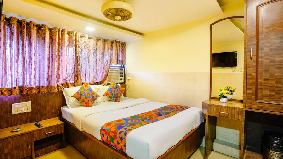 fabhotel royal residency kurla