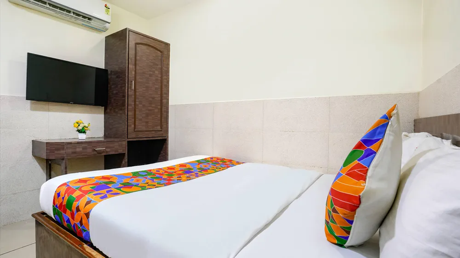 fabhotel royal residency kurla