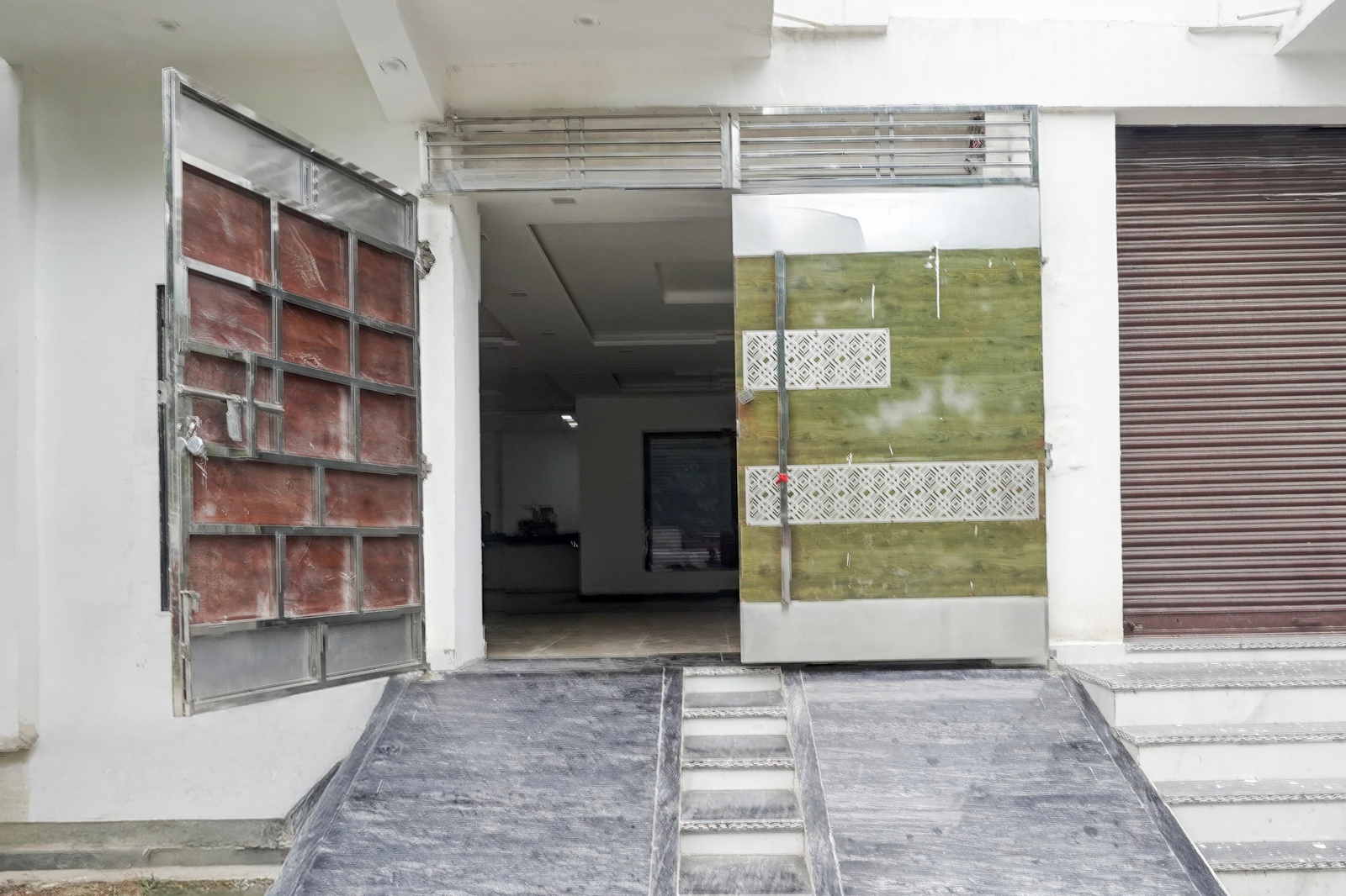 Super Townhouse Oak Char Dham Vrindavan,,3 star