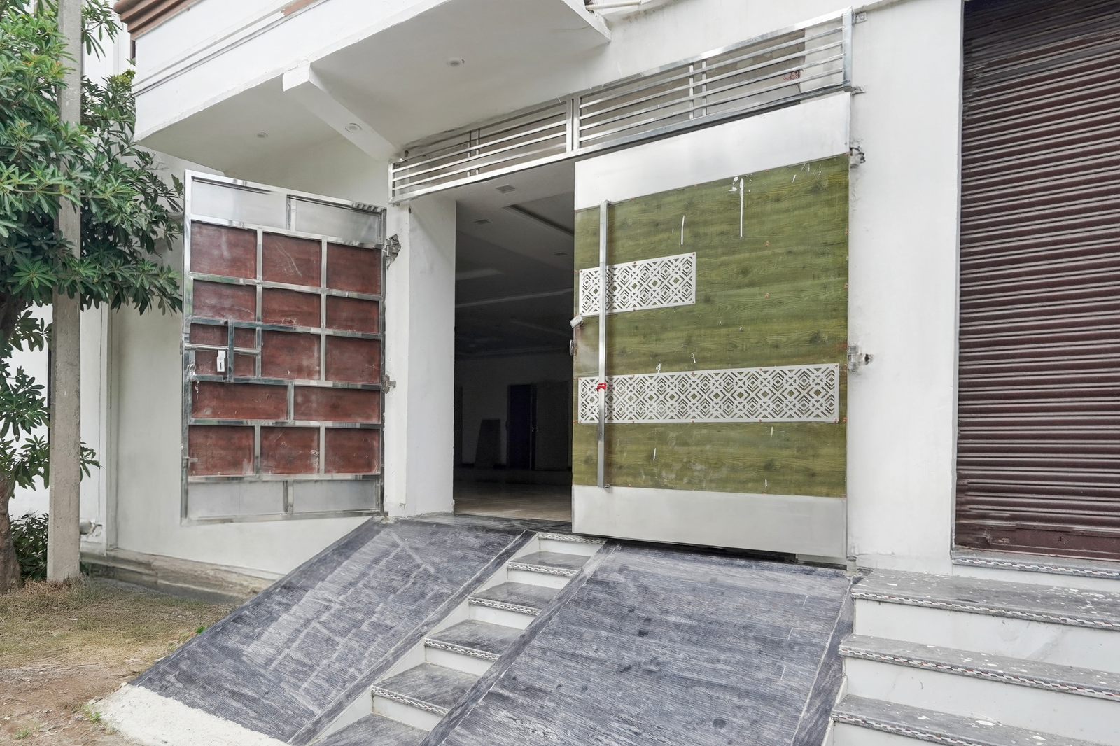 Super Townhouse Oak Char Dham Vrindavan,,3 star