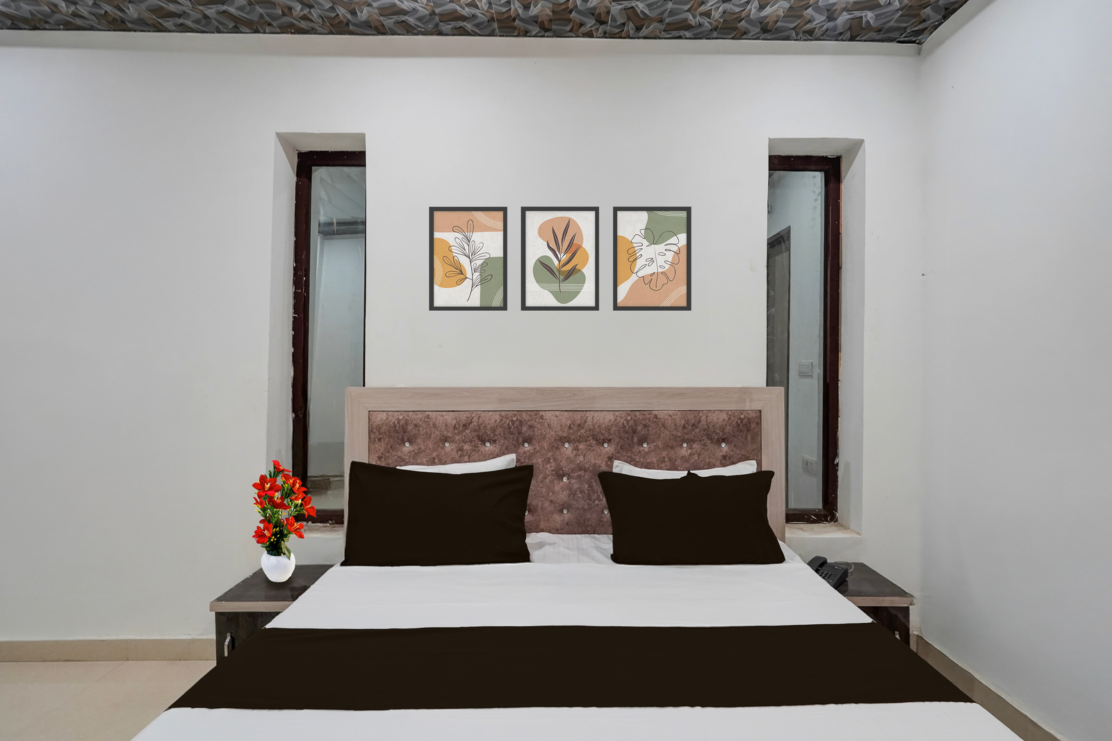 super townhouse oak char dham vrindavan