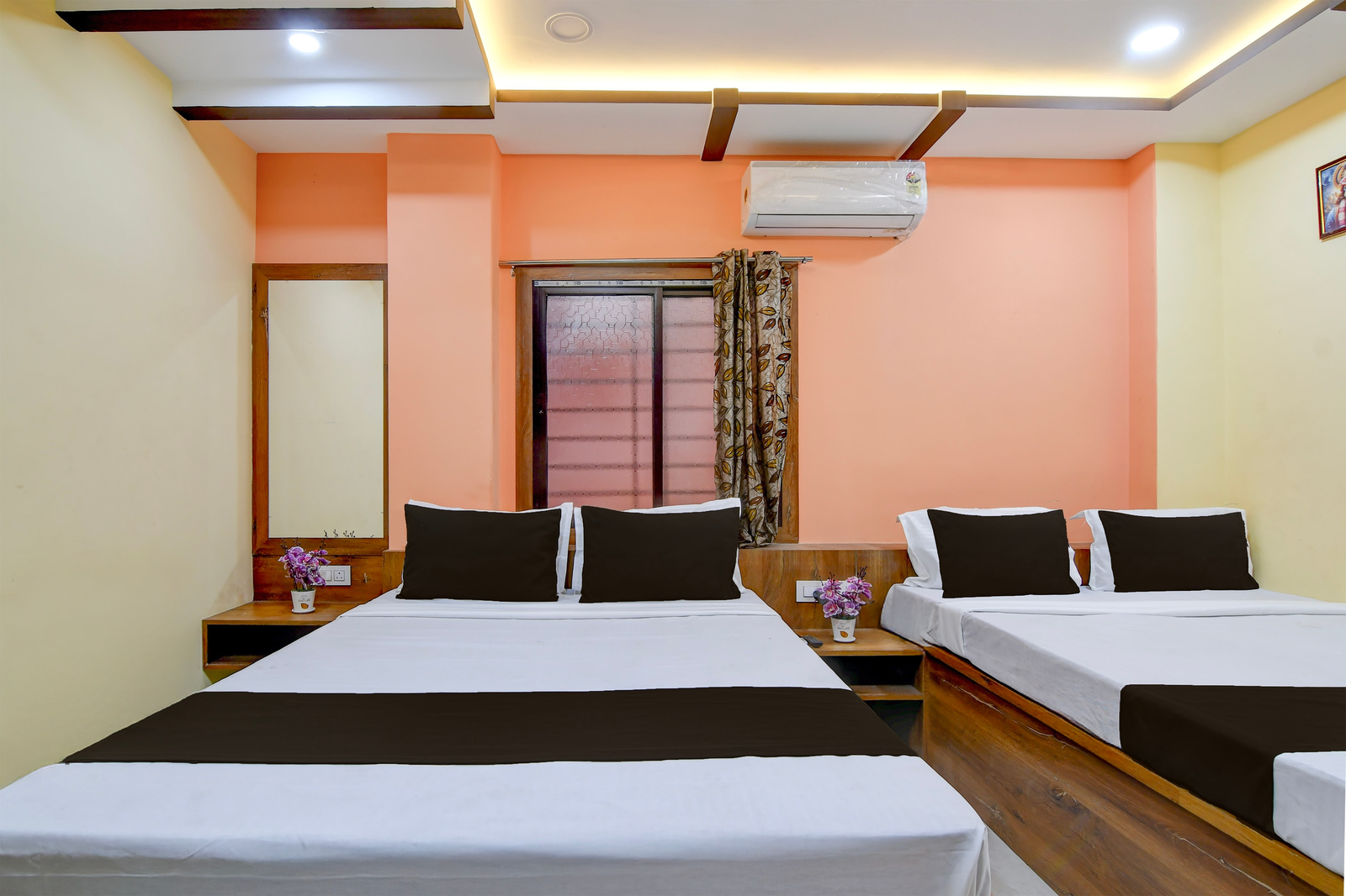 super collection o asian highway near agrasen hospital siliguri formerly ashiyana homestay