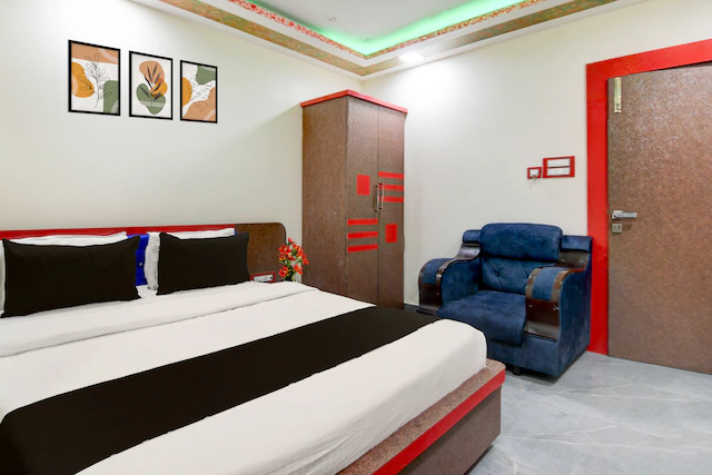 super townhouse lake town clock tower formerly crown comfort