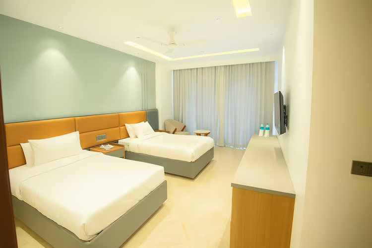 hotel ivory leaf stays