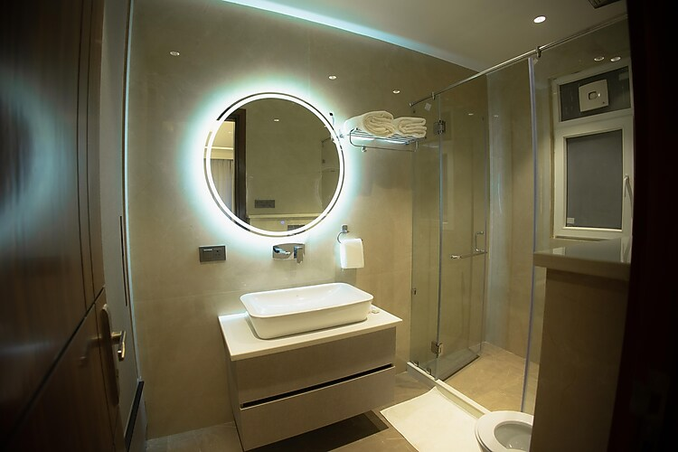 hotel ivory leaf stays