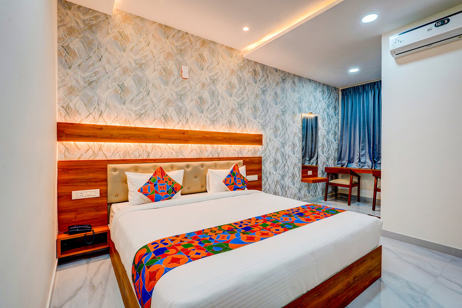 fabhotel golden stay