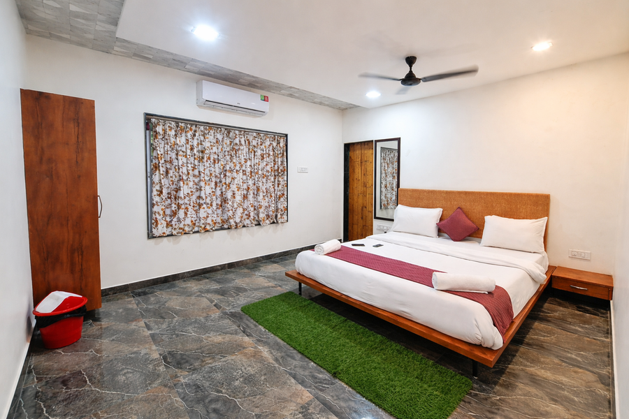 the crystal woods resort