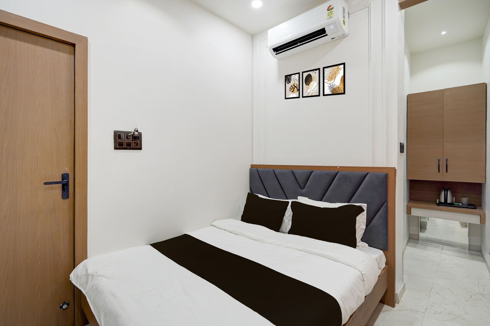 super collection o ujjain central railway junction formerly hotel jai jagdish