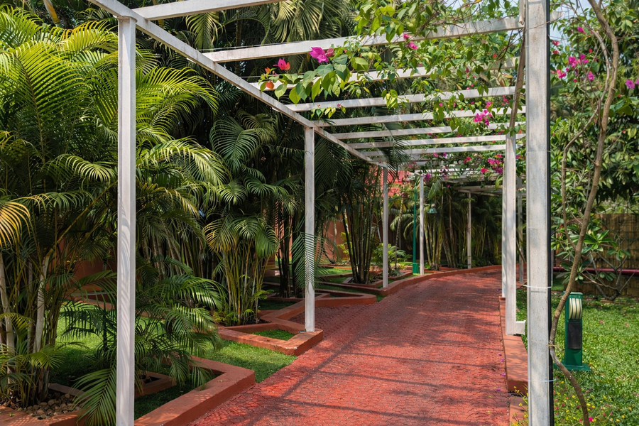 Saj Earth Resort - Cochin Airport,Alwaye>>Aluva,5 star