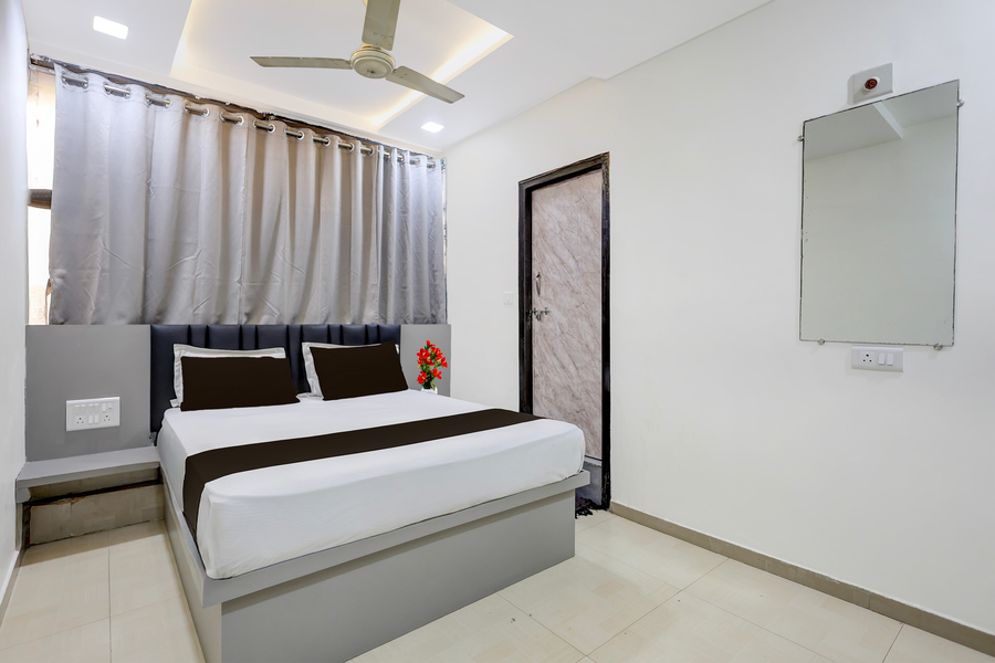 collection o odhav circle formerly hotel new balaji