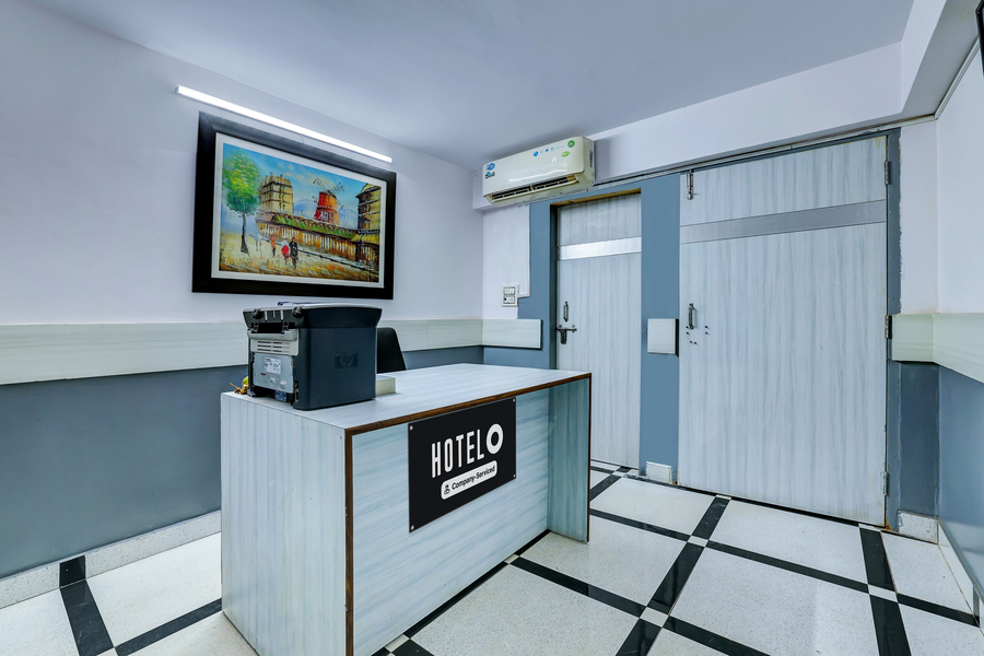 super hotel o dlf phase 1 metro station gurugram