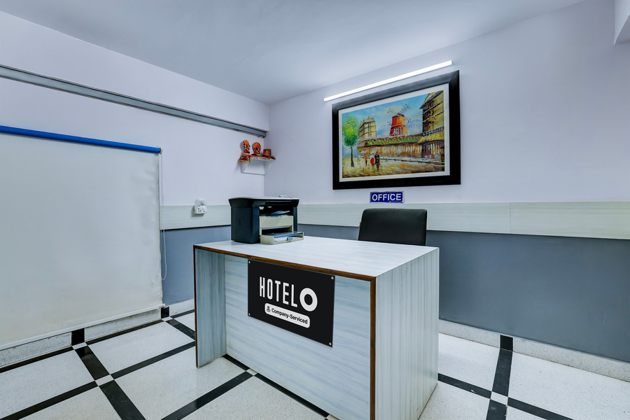 Super Hotel O Dlf Phase 1 Metro Station Gurugram,,4 star