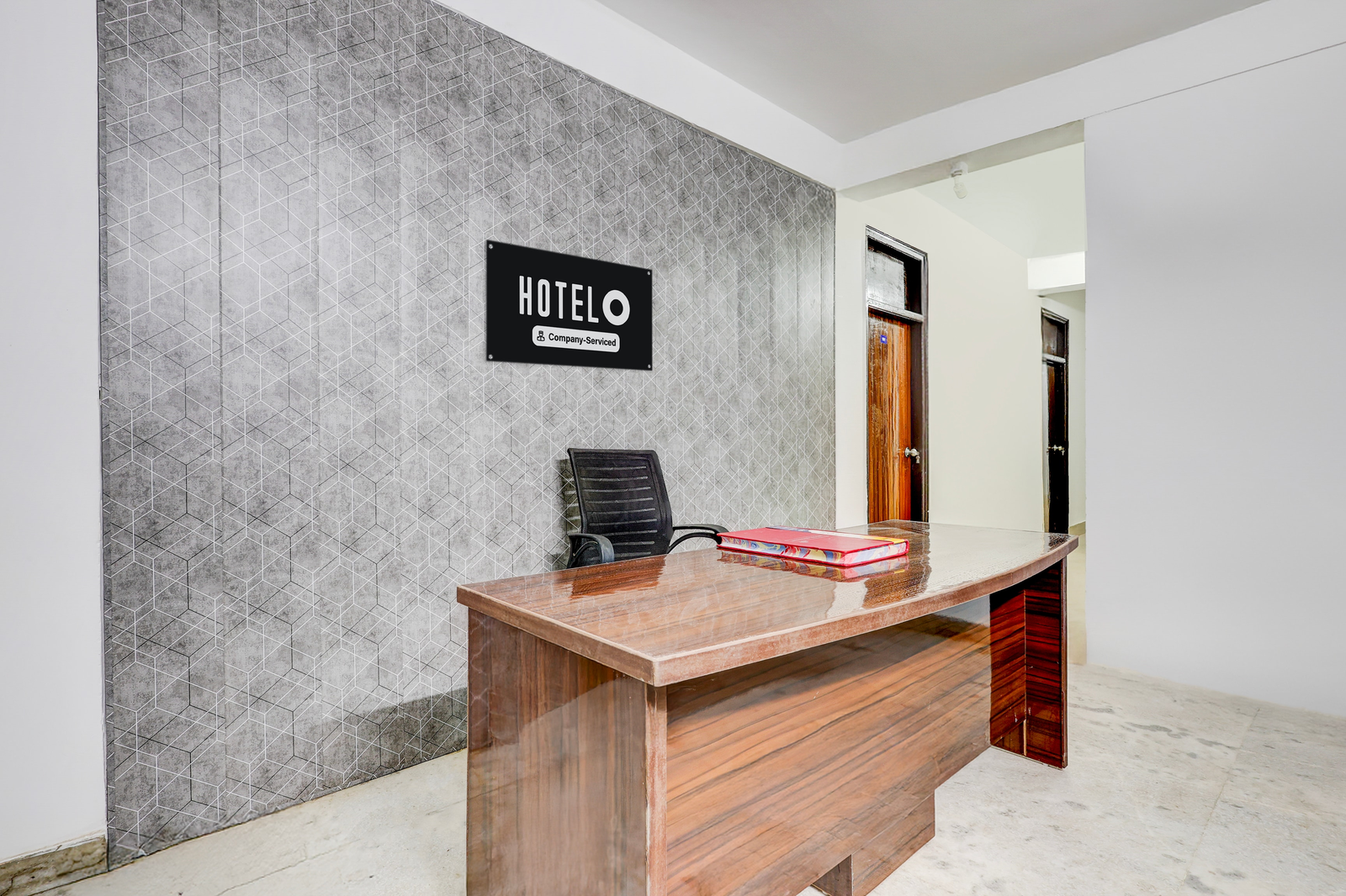 super hotel o sector 4 manraj complex gurugram