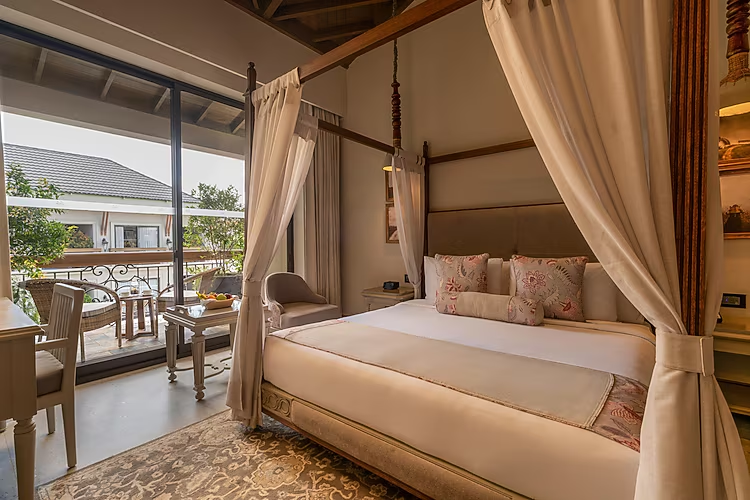 the evren blusalzz collection vagator goa