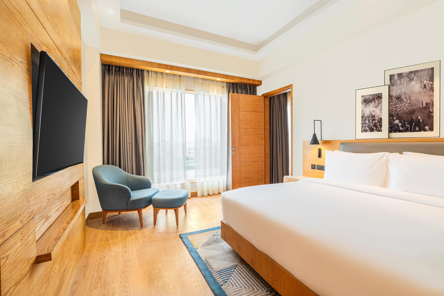 radisson hotel vrindavan