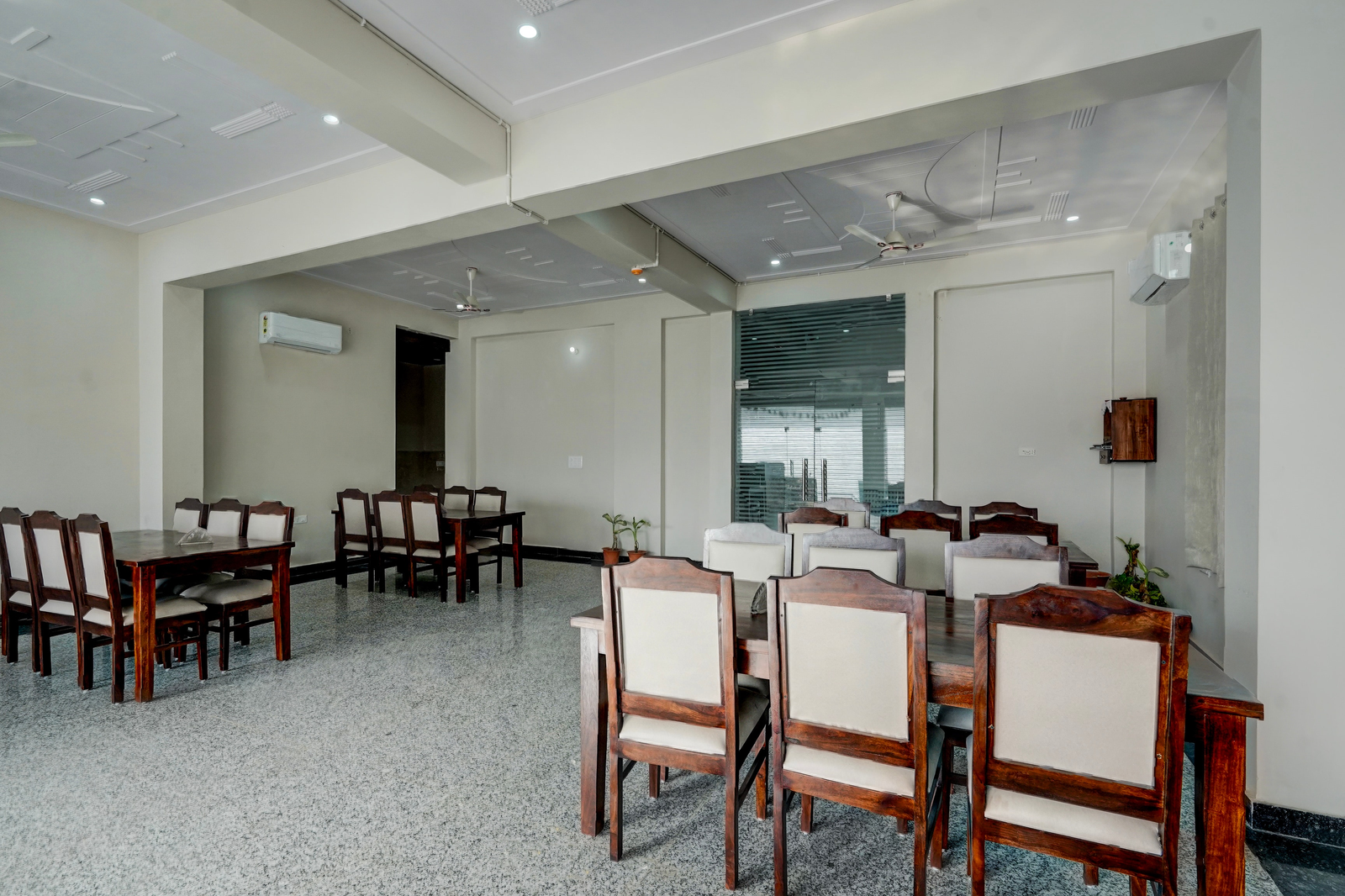 super collection o kesar crossway jaipur formerly laxmi palace