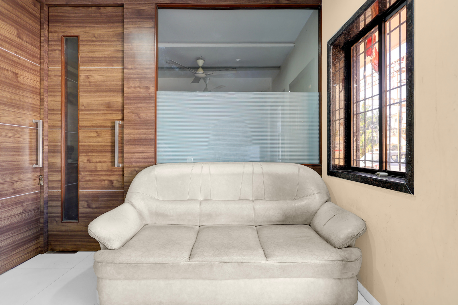 hotel o navasari bus terminal formerly jay shankar