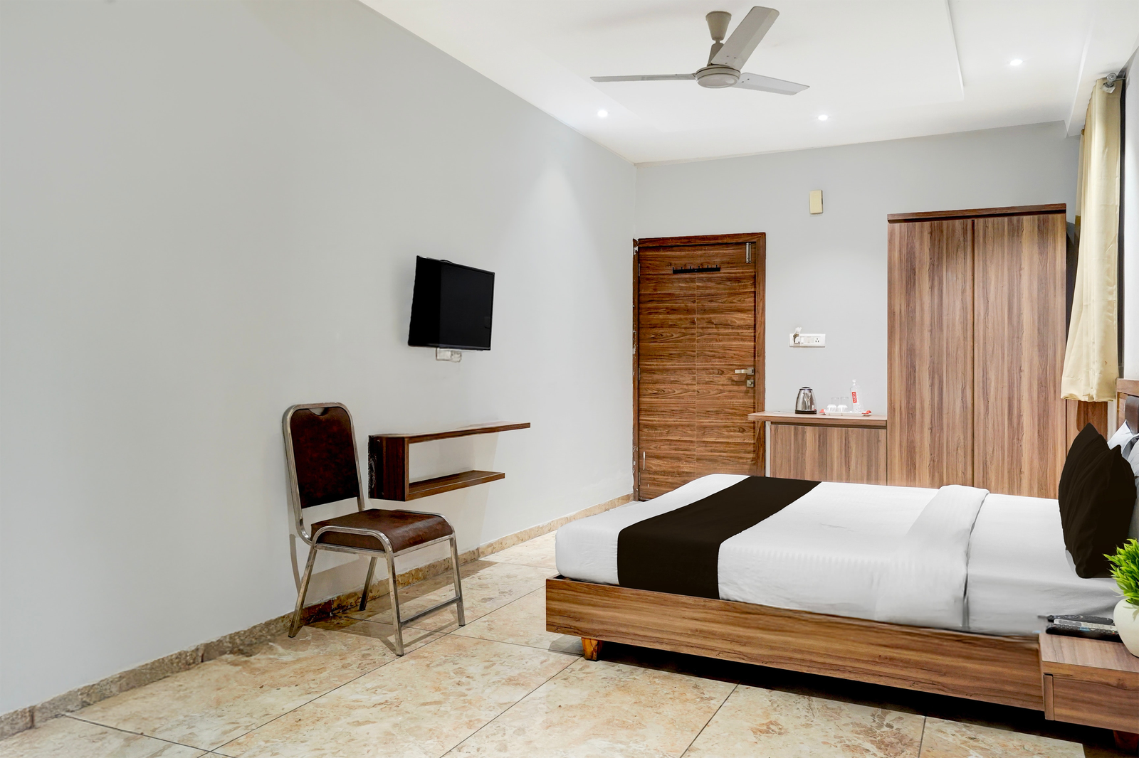 collection o kalol junction formerly hotel prime land