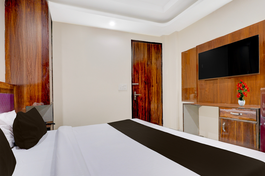 townhouse phase 3 dlf cyber city