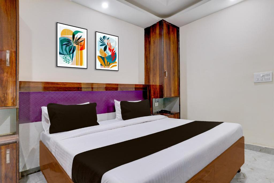 townhouse phase 3 dlf cyber city