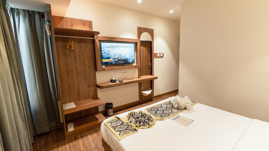 serenity by monarch panvel