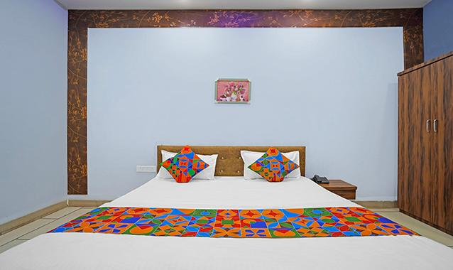 fabhotel super corridor