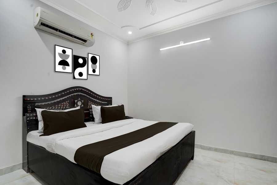 super townhouse sector 46 huda market
