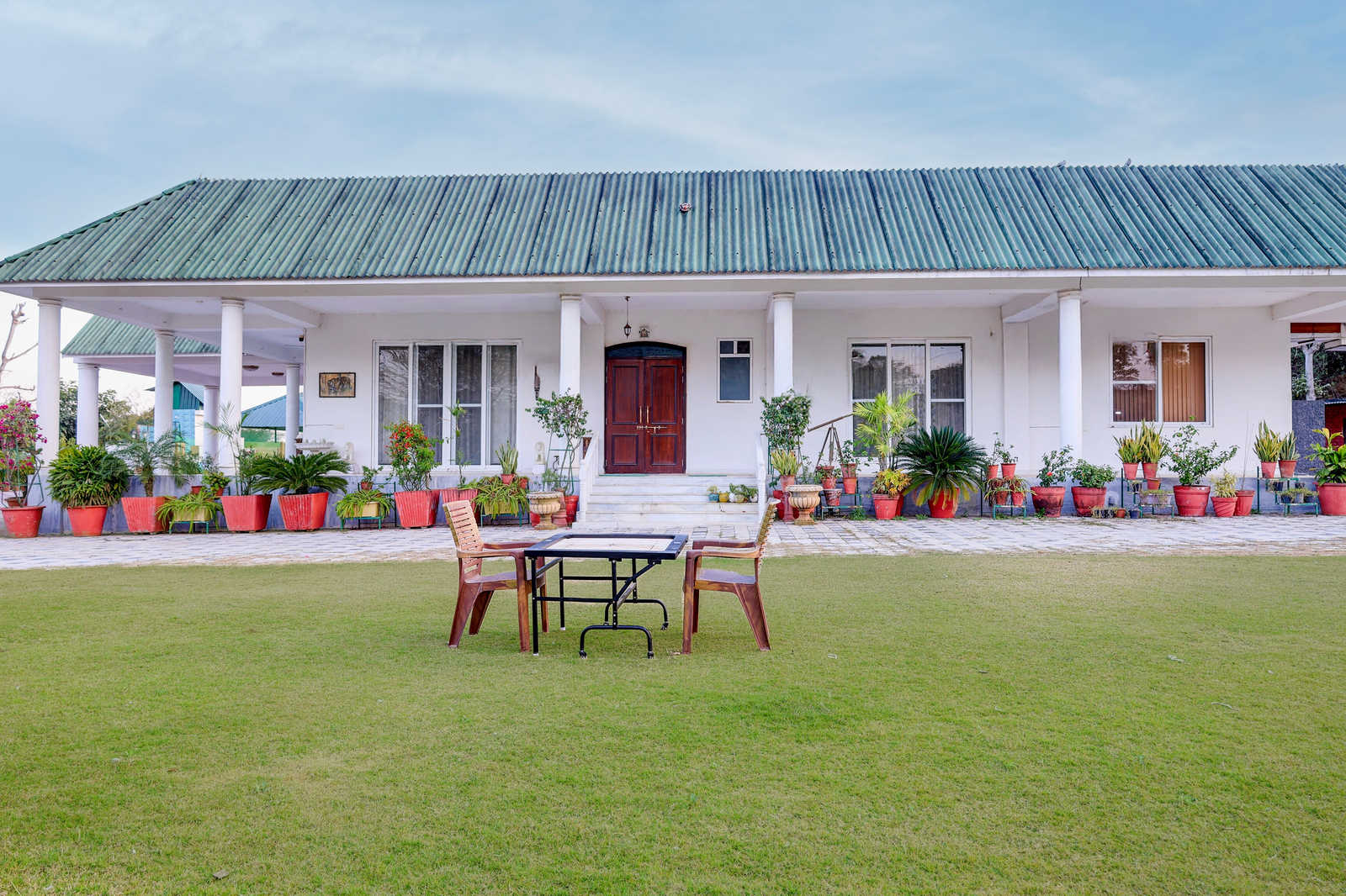 palette hotel and resort kalwar road jaipur formerly jai madhav resort