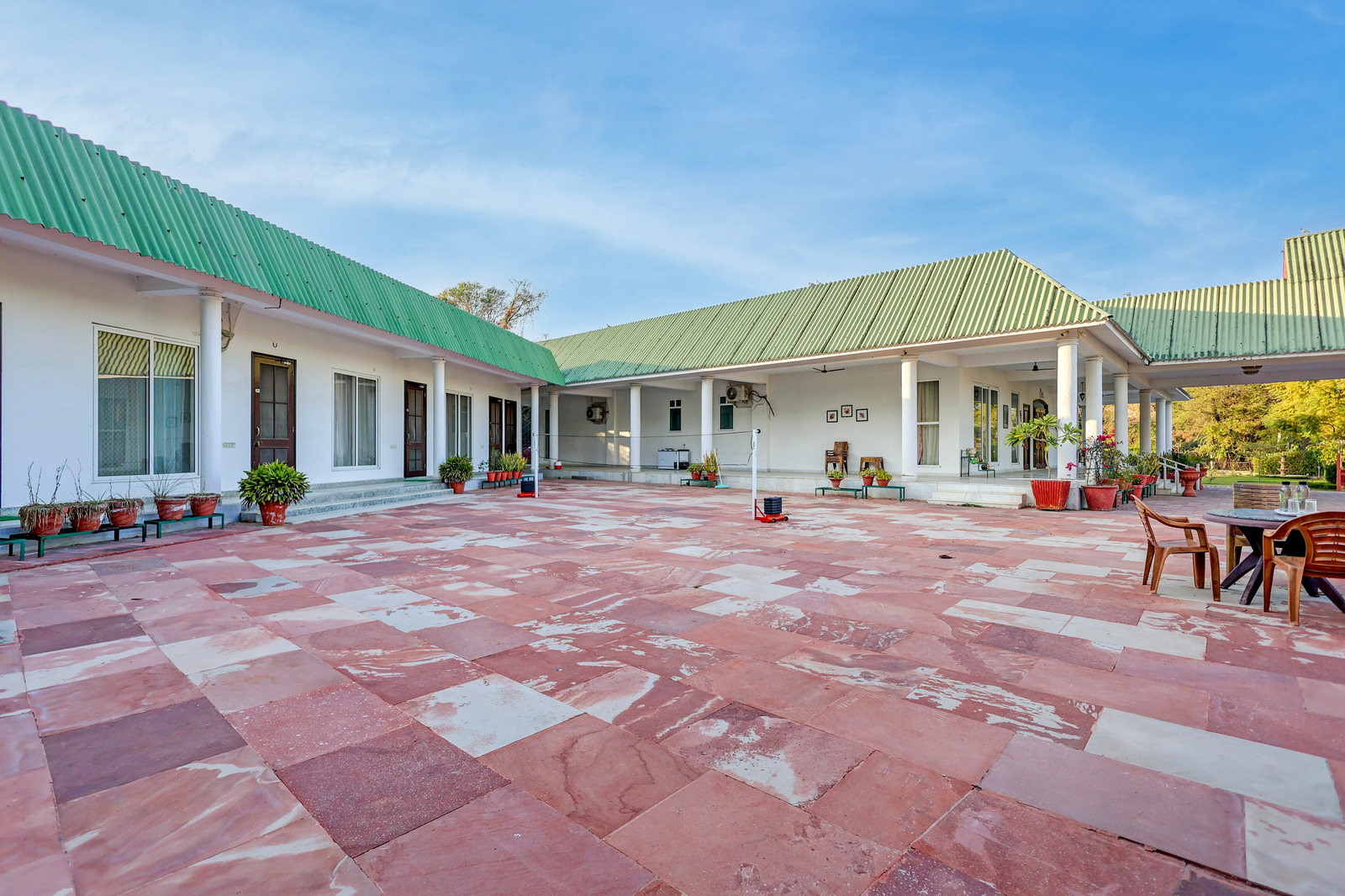 palette hotel and resort kalwar road jaipur formerly jai madhav resort