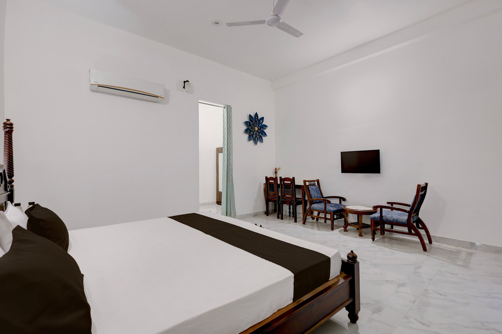 palette hotel and resort kalwar road jaipur formerly jai madhav resort