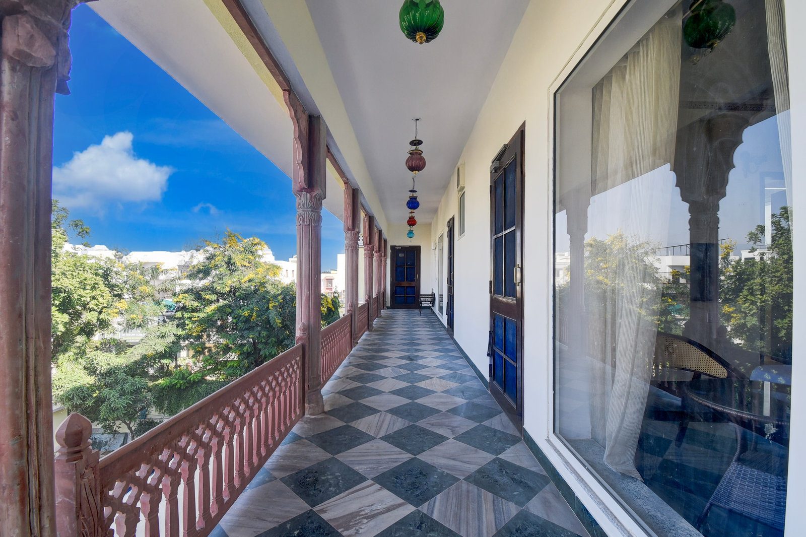 collection o mall of jaipur formerly madhu pushp bhawan