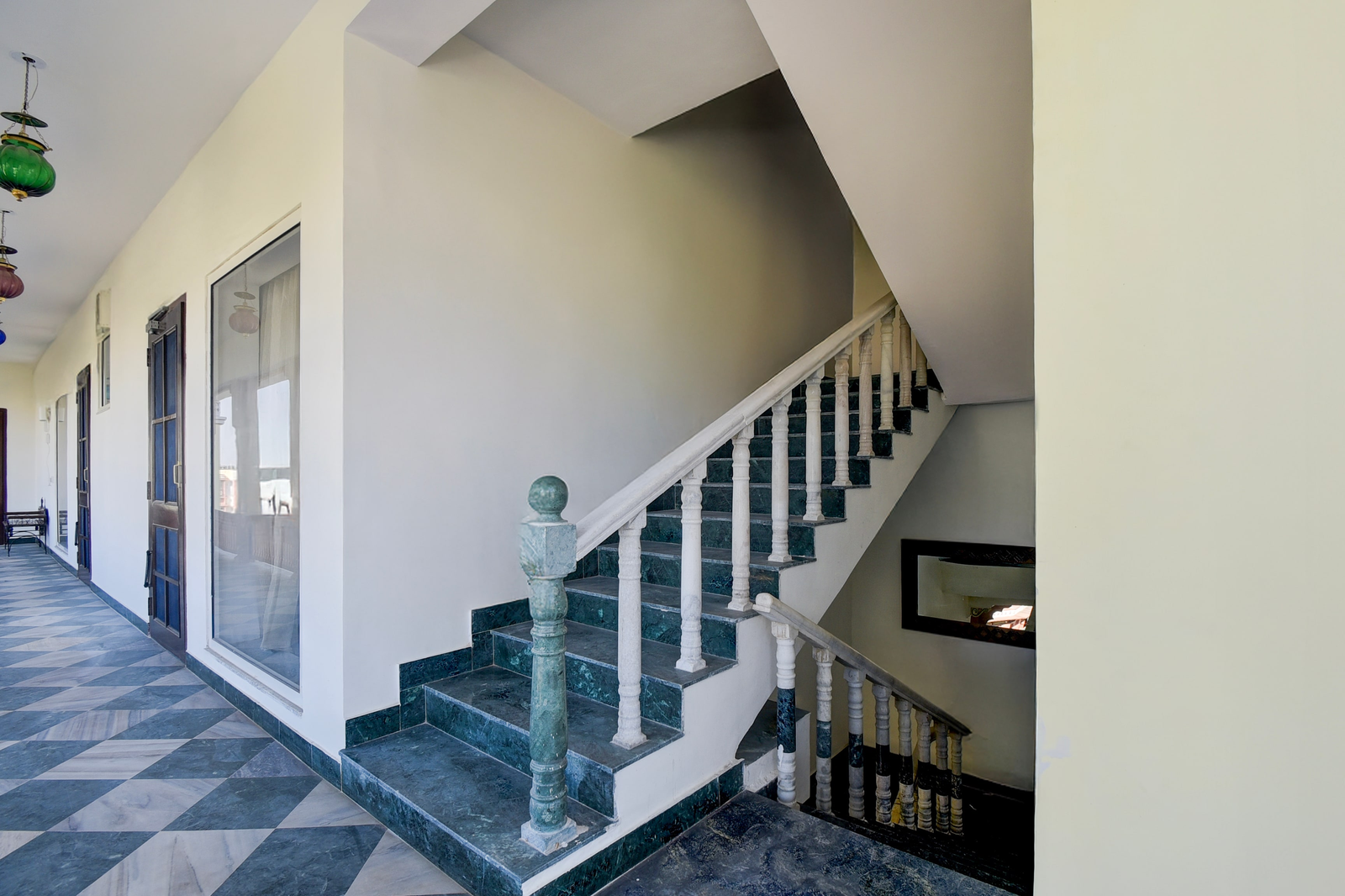 collection o mall of jaipur formerly madhu pushp bhawan