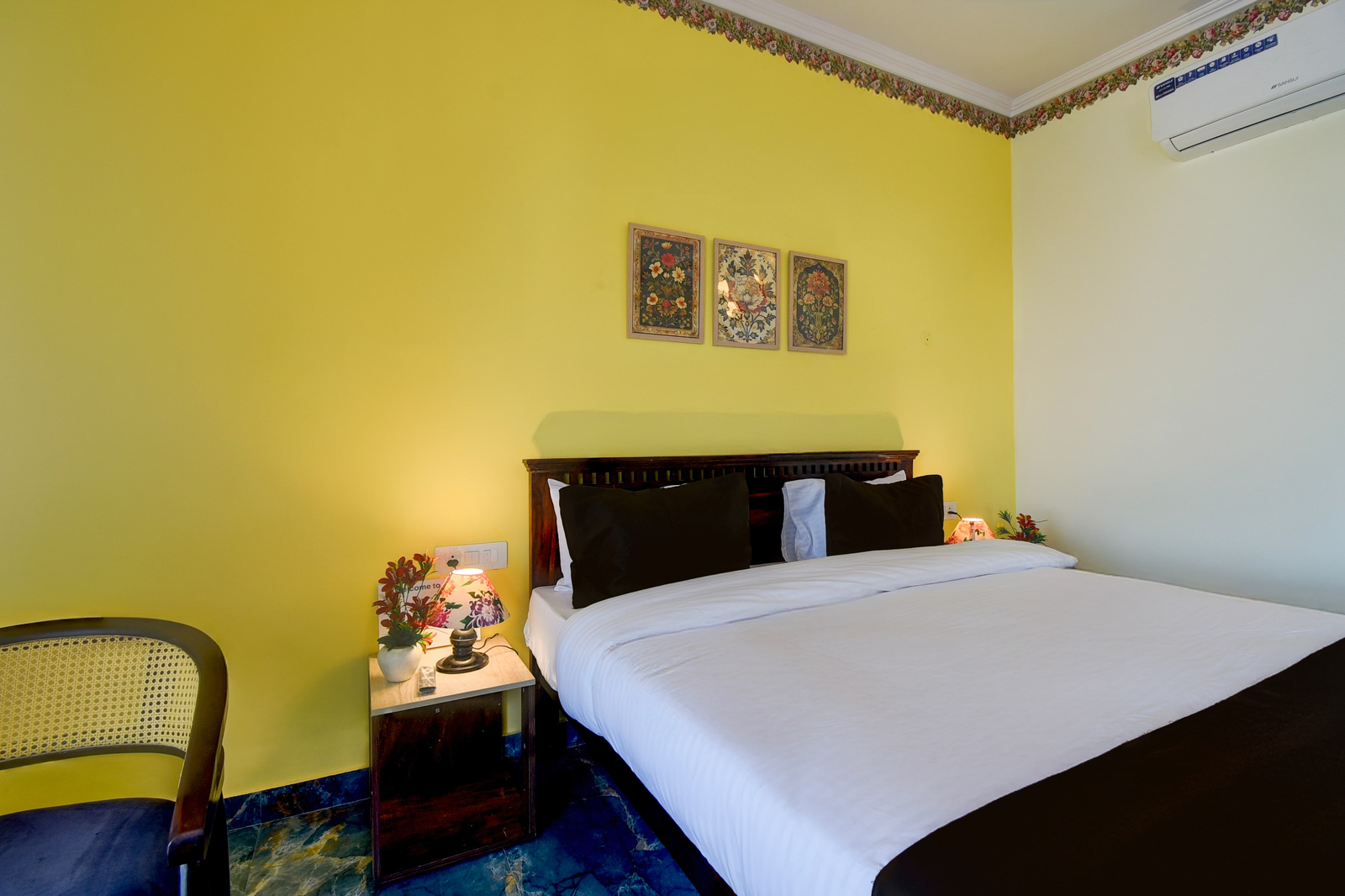 collection o mall of jaipur formerly madhu pushp bhawan