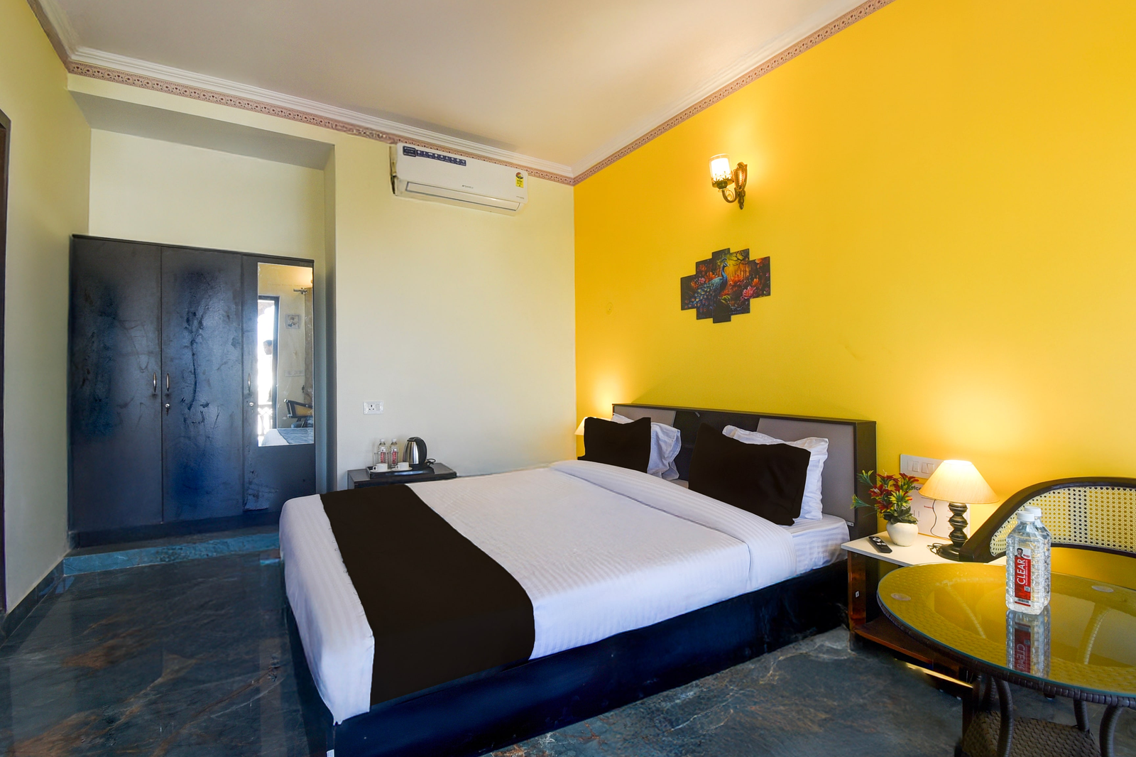 collection o mall of jaipur formerly madhu pushp bhawan