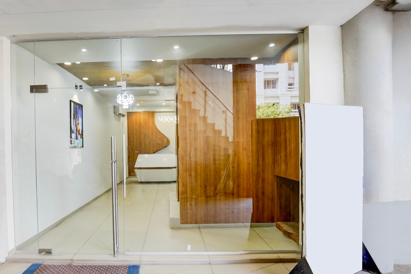 Townhouse Vadodara Railway Junction Formerly Hotel Unique,,3 star