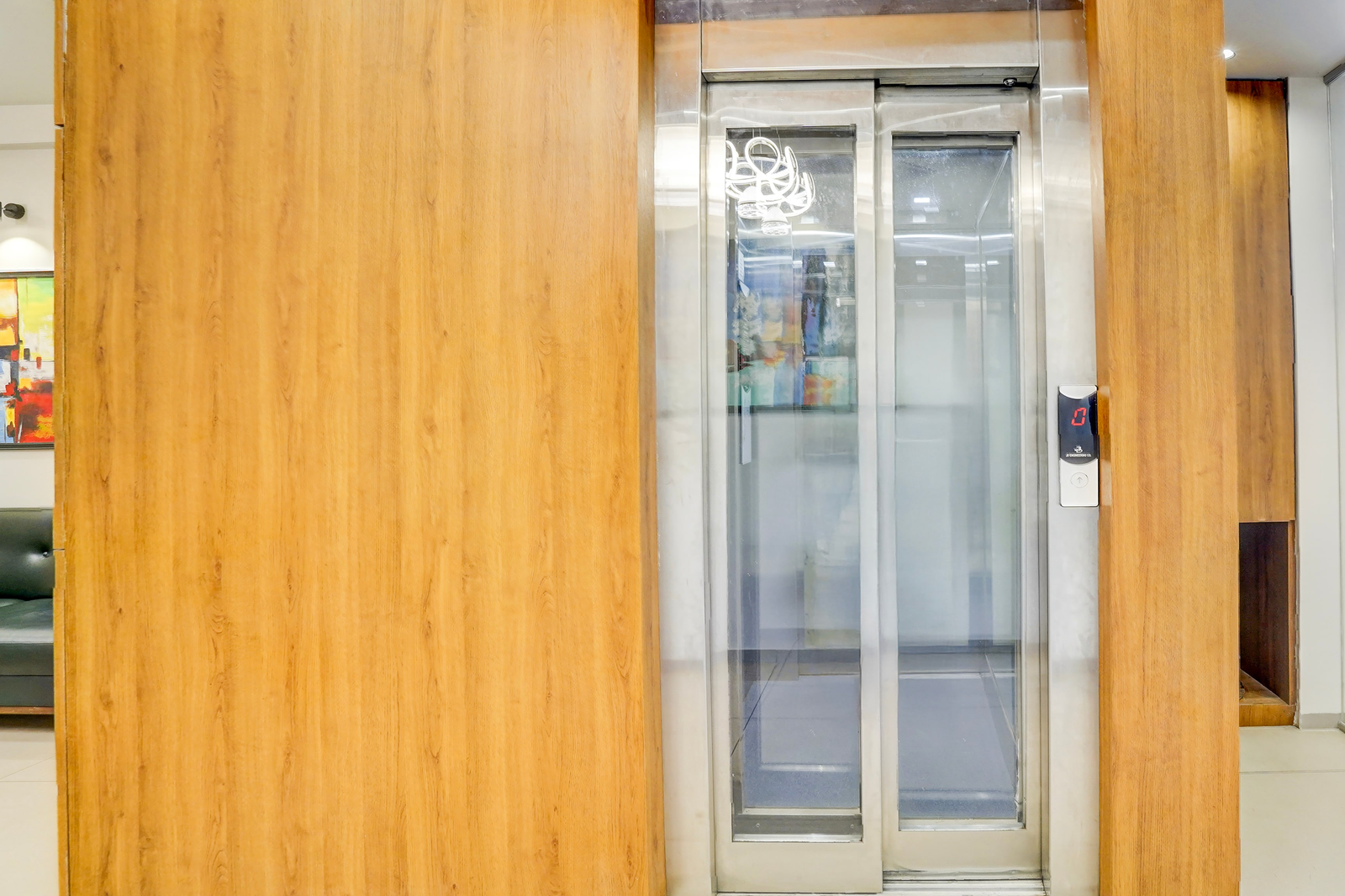 townhouse vadodara railway junction formerly hotel unique