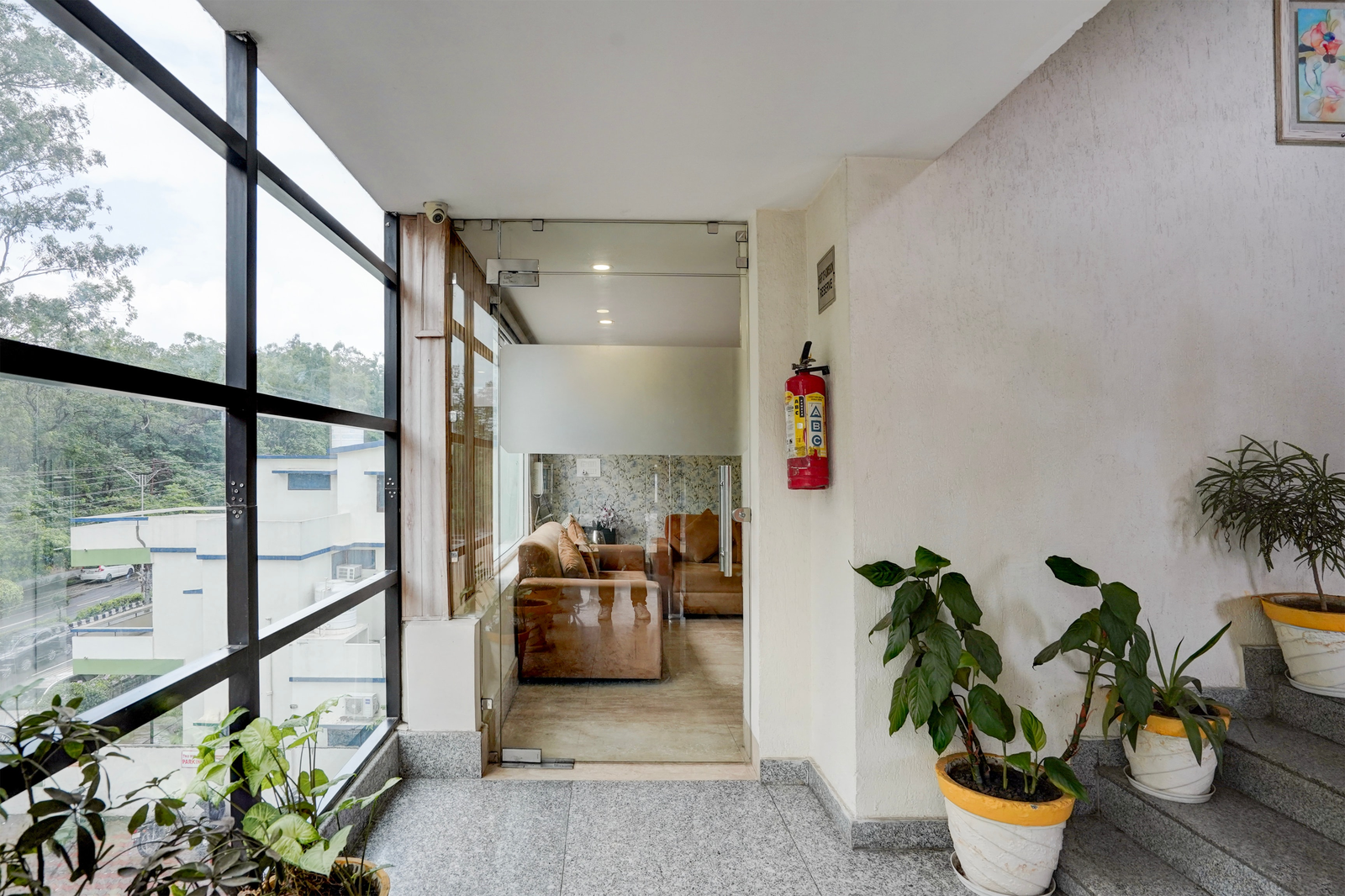 Super Townhouse Oak Ongc Crossway Formerly Hotel Gold Stone Comfort,,3 star