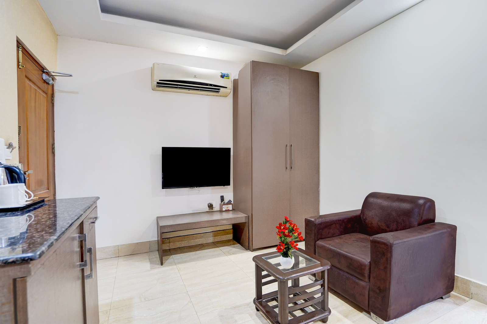super townhouse oak ongc crossway formerly hotel gold stone comfort