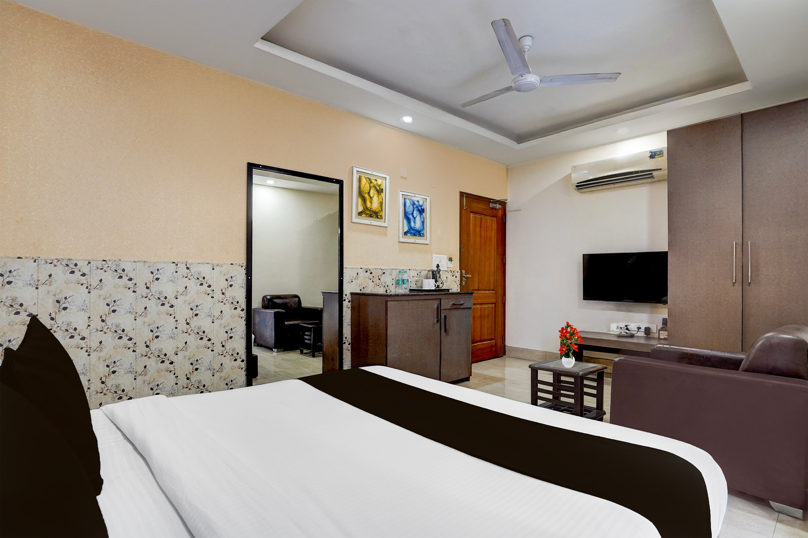 super townhouse oak ongc crossway formerly hotel gold stone comfort