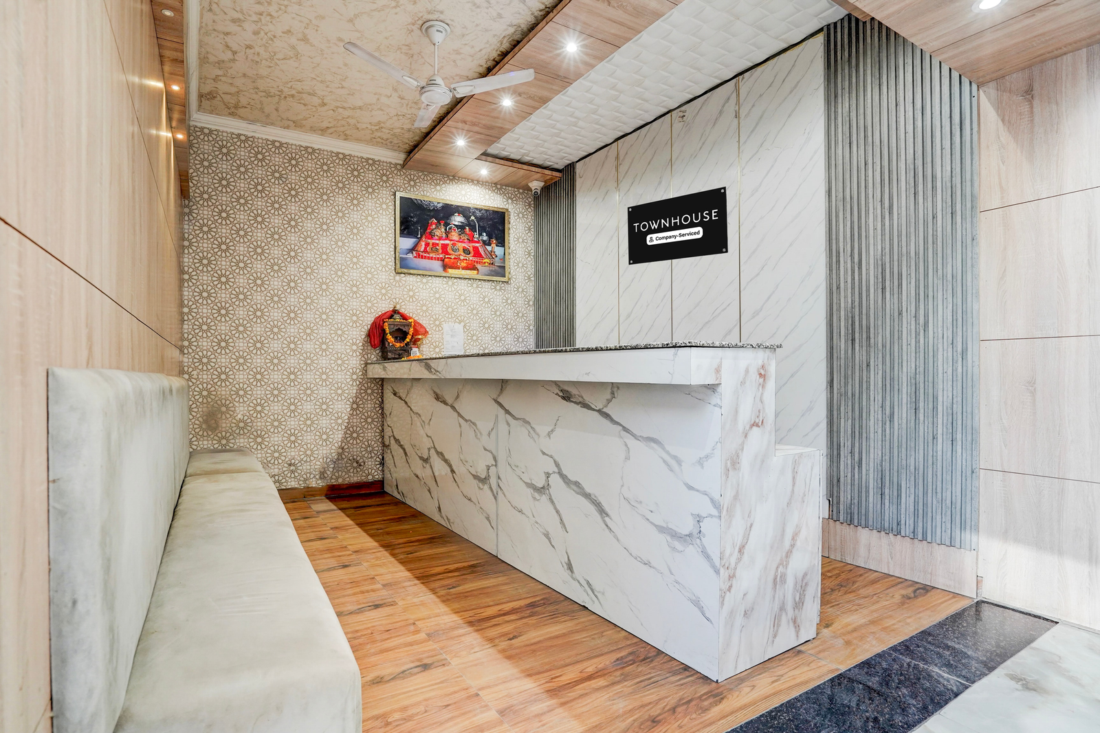 super townhouse railway road katra formerly the amro