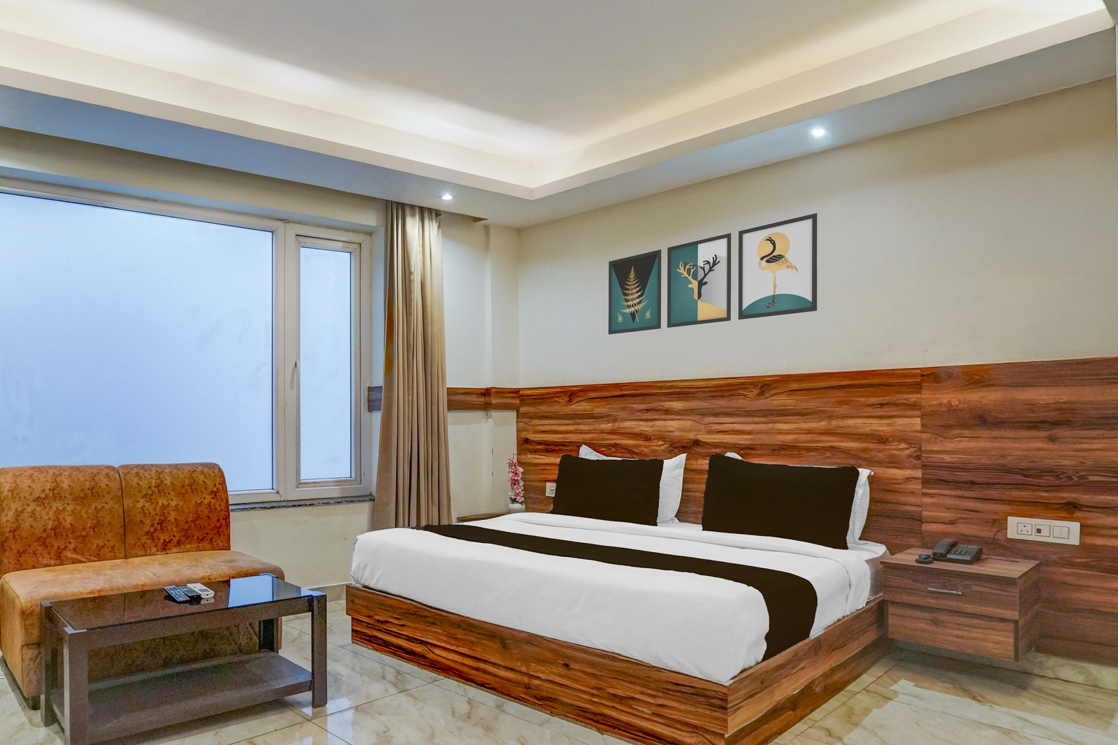 super townhouse railway road katra formerly the amro