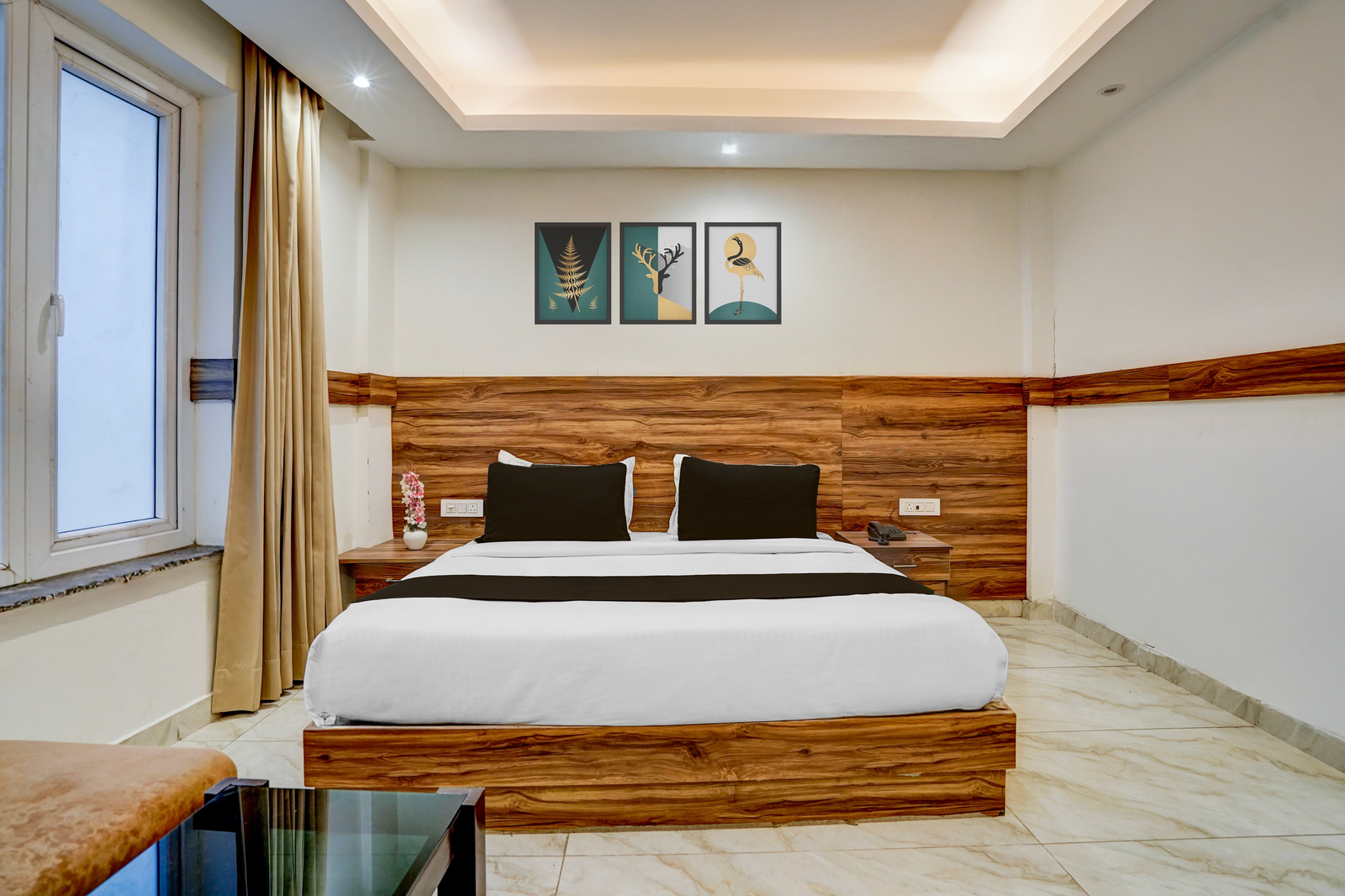 super townhouse railway road katra formerly the amro