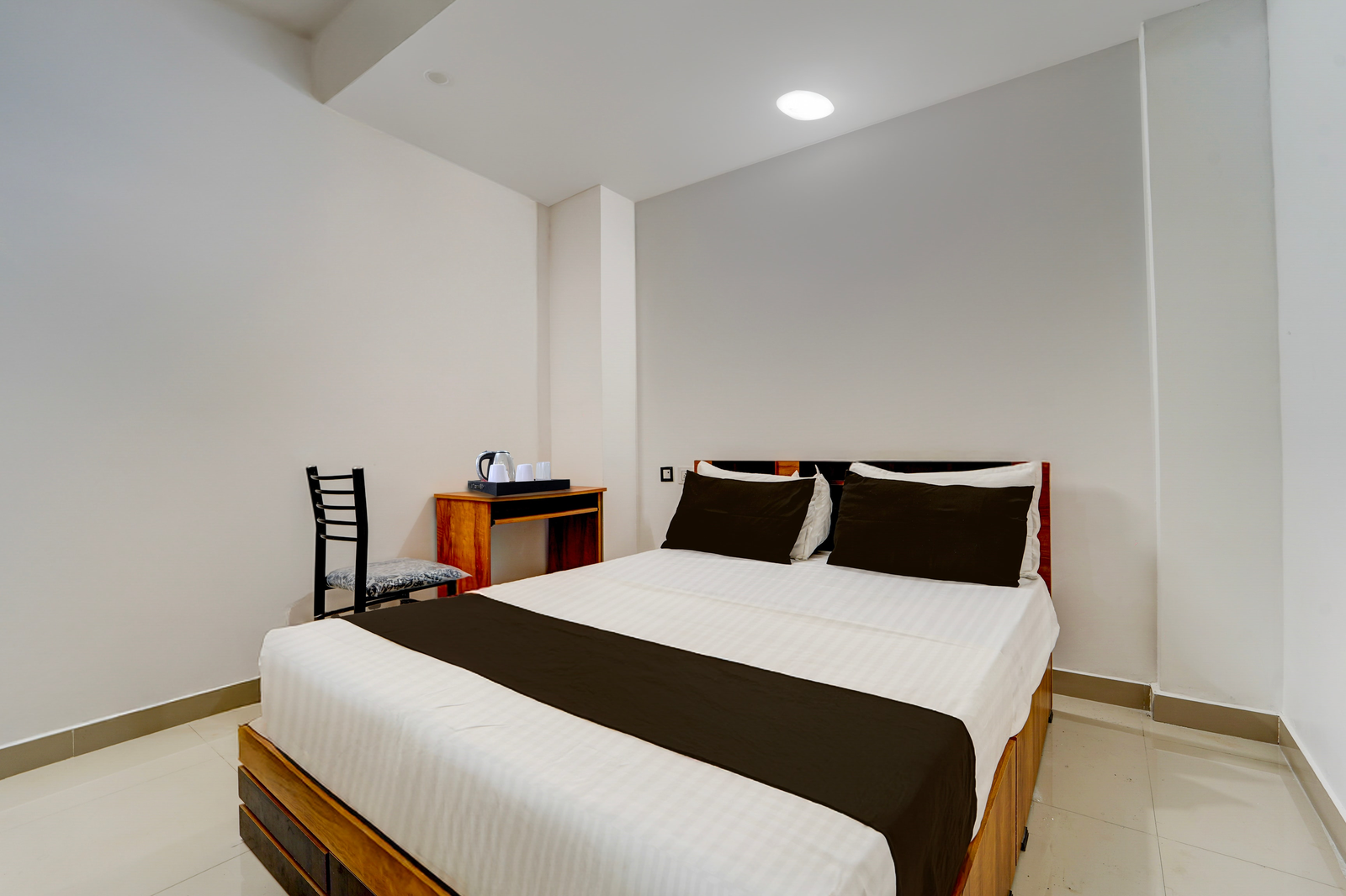 hotel o erumeli bus terminal kottayam formerly pious b residency