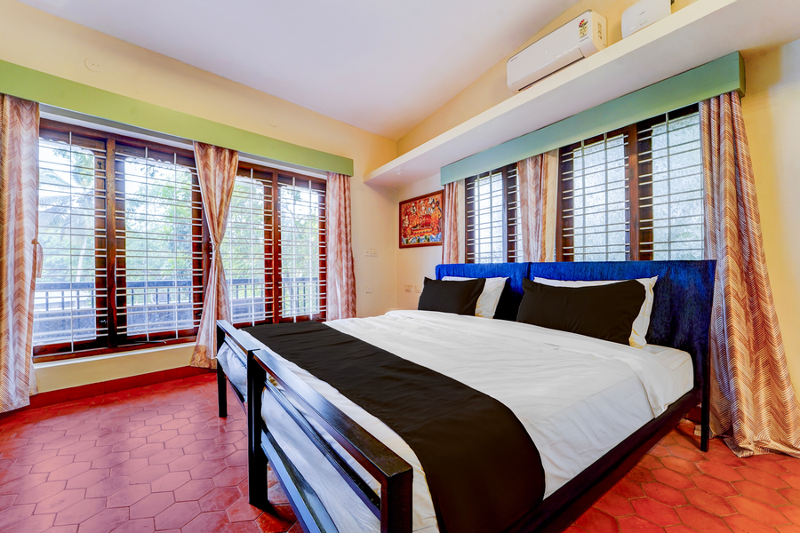 super hotel o csir pappanamcode formerly ambadi guest house