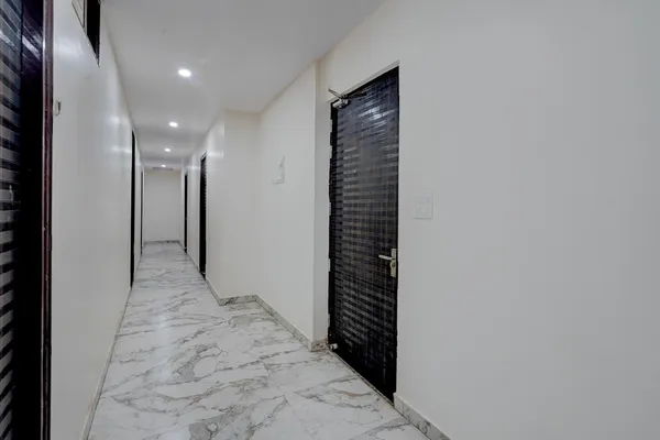 fabhotel metro inn