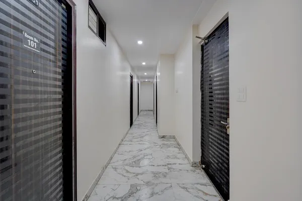 fabhotel metro inn