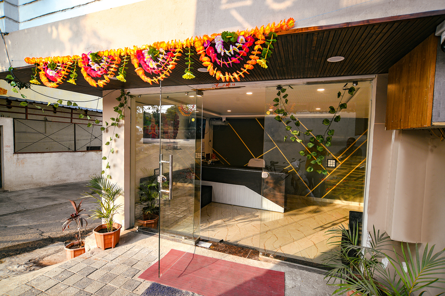 fabhotel paradise inn