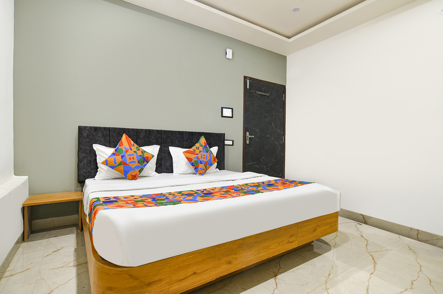 fabhotel paradise inn