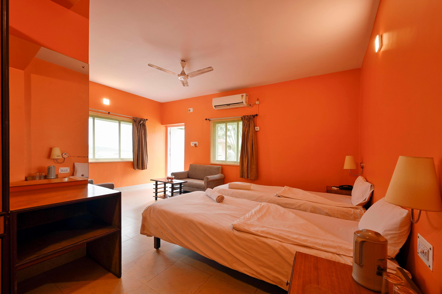 hotel sonar bangla mukutmanipur