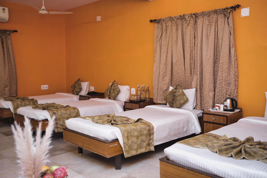 hotel sonar bangla mukutmanipur